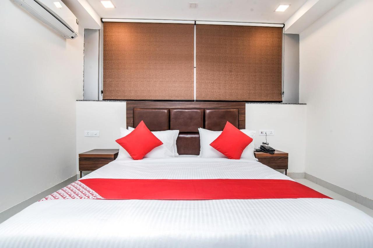 Oyo 23191 Flagship Hotel Raj Madan Ameerpet Haydarabad Dış mekan fotoğraf