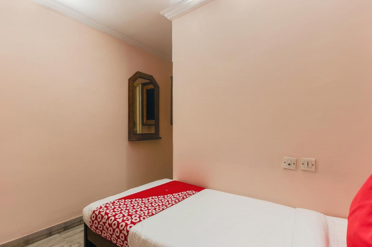 Oyo 23191 Flagship Hotel Raj Madan Ameerpet Haydarabad Dış mekan fotoğraf