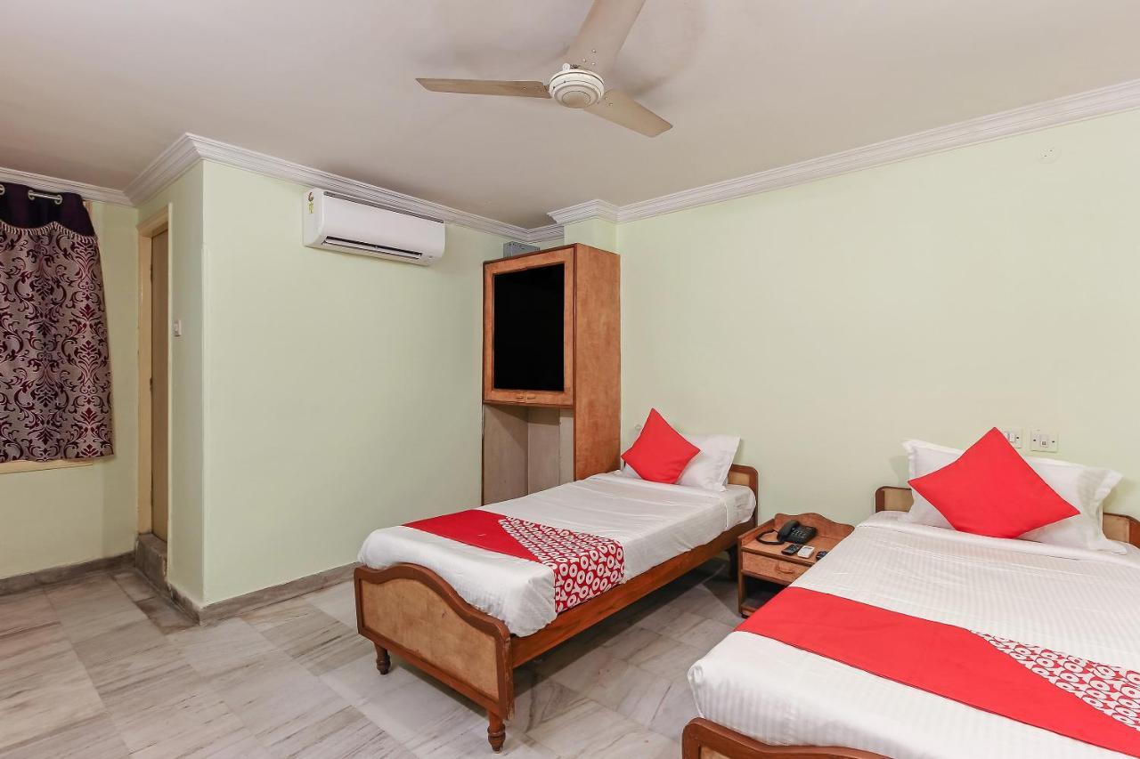 Oyo 23191 Flagship Hotel Raj Madan Ameerpet Haydarabad Dış mekan fotoğraf