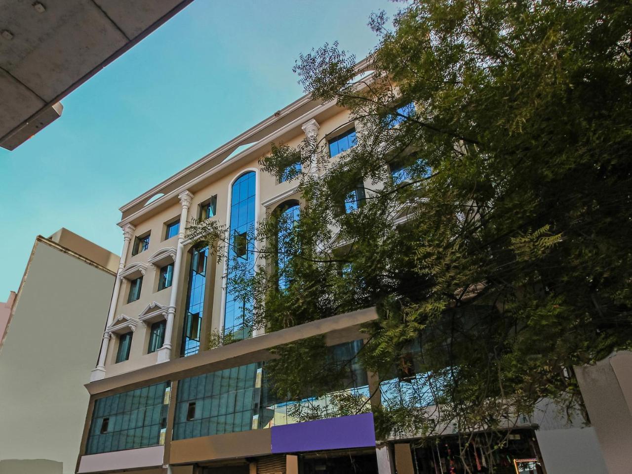Oyo 23191 Flagship Hotel Raj Madan Ameerpet Haydarabad Dış mekan fotoğraf