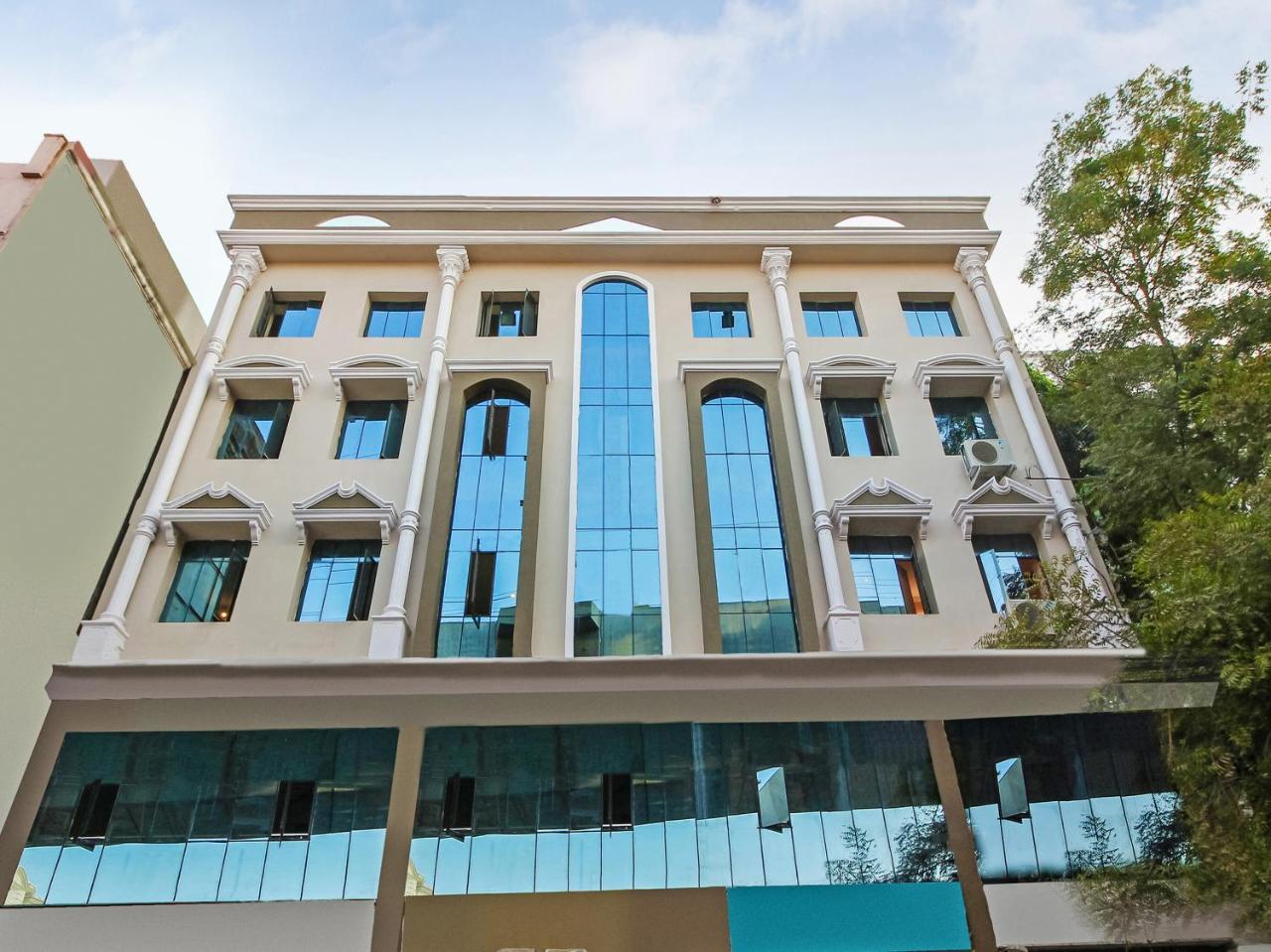 Oyo 23191 Flagship Hotel Raj Madan Ameerpet Haydarabad Dış mekan fotoğraf